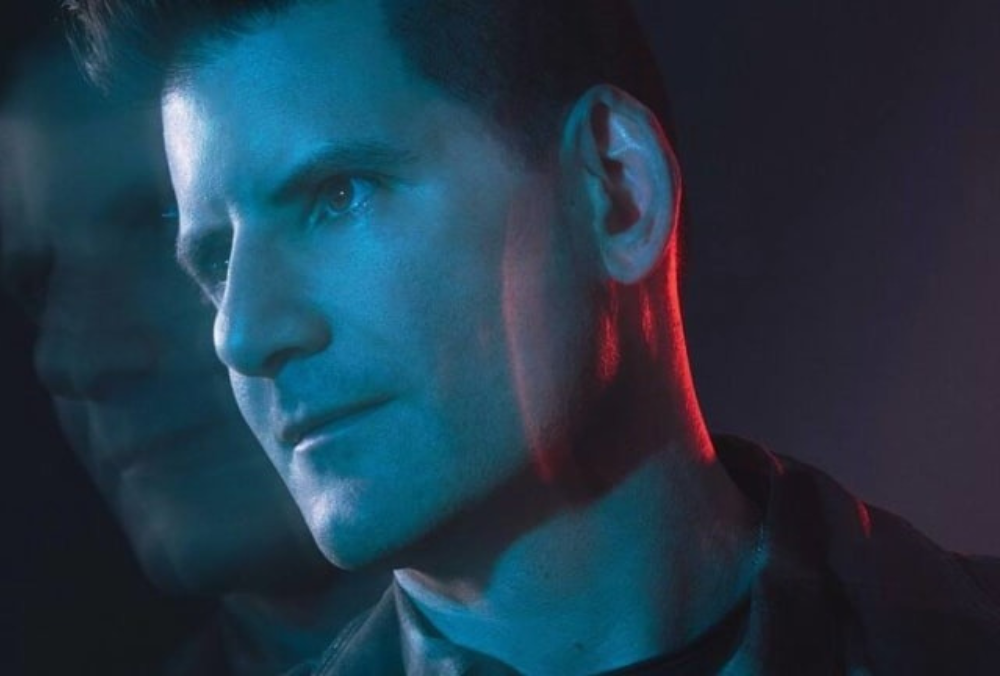 Destructo teams up with MxNxSTxR for a new track