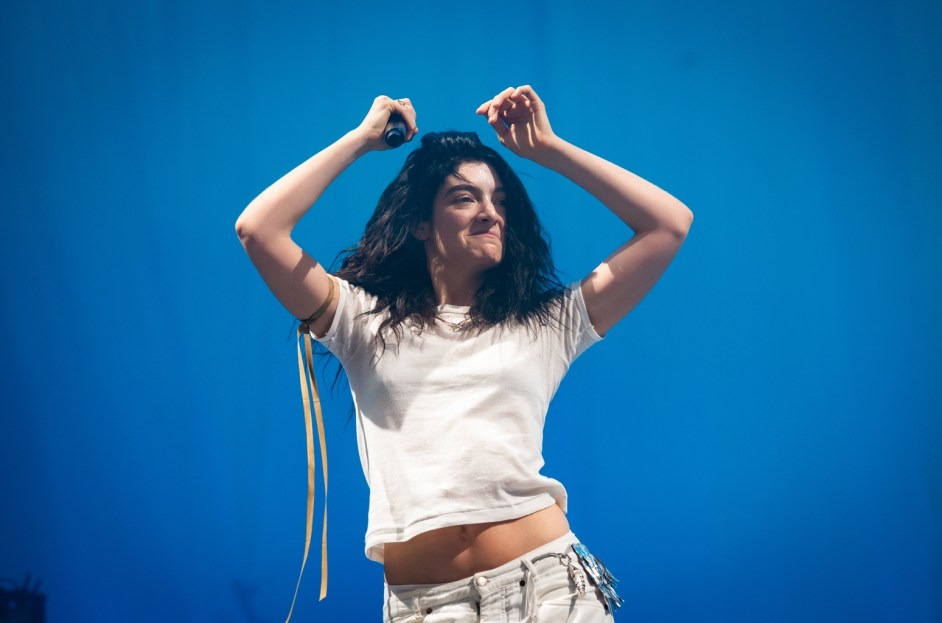 Lorde is Dominating Album Sales Charts With Her New Album